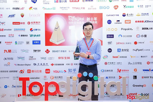 Artefact Gewinnt bei den TopDigital Awards 2022 den Bronze Award im Bereich Business Intelligence Analytics
