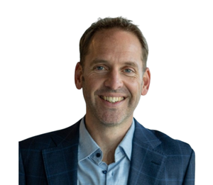 ARNOLD STRUIK, Managing Partner - Artefact BENELUX