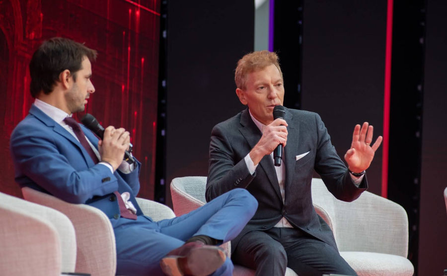 如何Adopt AI 摩根士丹利携手Adopt AI