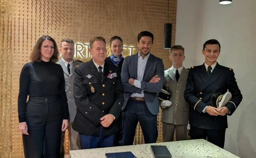 VL au Tech’Up (12) Artefact has officially partnered with the French National Guard